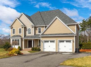 5 Pizzuti Way, Lynnfield, MA 01940