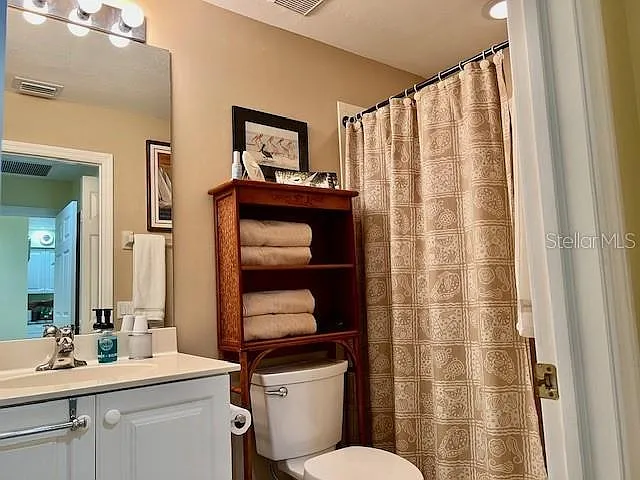 2060 Matecumbe Key Rd #2104 — Photo 18