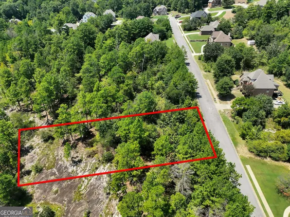 1020 Sterling Lakes Cir, Bessemer, AL 35022