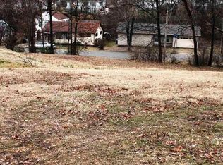 319 S 9th St, Poplar Bluff, MO 63901