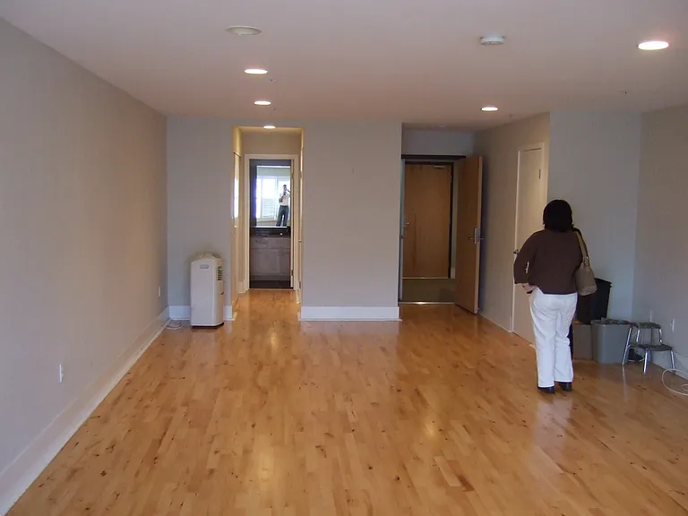 701 Minna St #19 — Photo 8