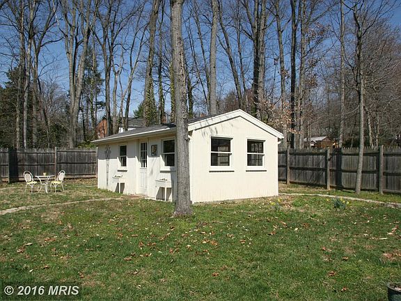5th image of 4408 Willow Woods Dr