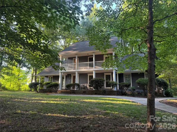4518 Rocky River Rd, Charlotte, NC 28215