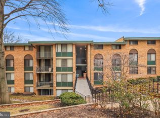 519 N Armistead St APT 102, Alexandria, VA 22312