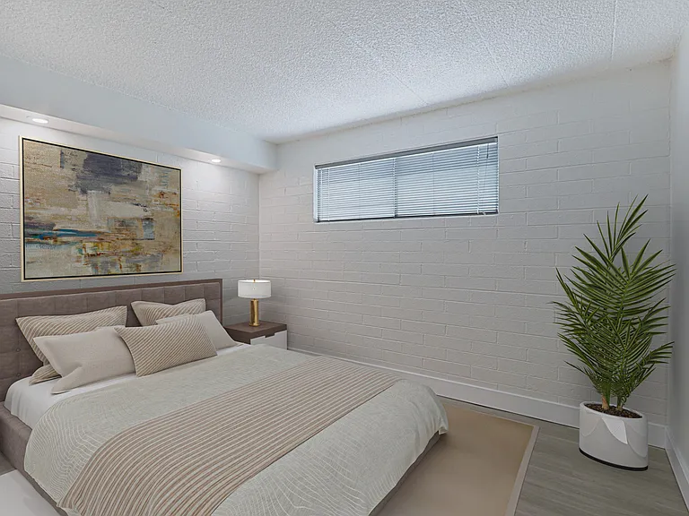 Pierson Place Apartments — Photo 7