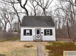 21 Sherman Ave, Monroe Township, NJ 08831