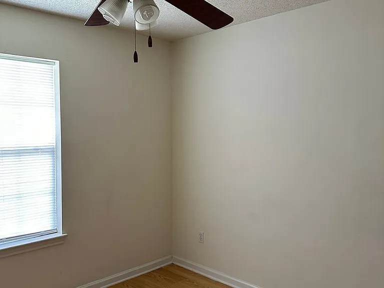130 Cascade Dr — Photo 6