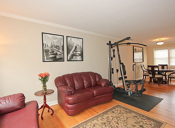 3rd image of 219 S Maple Ave APT C
