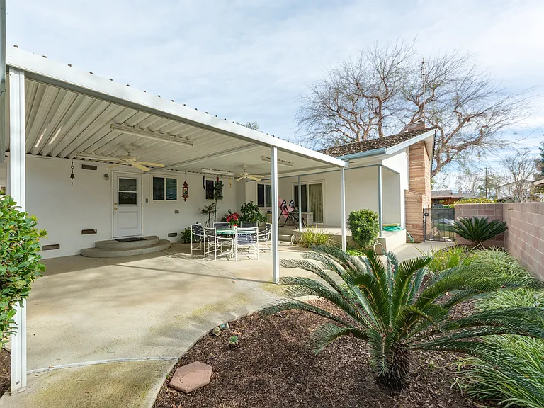 3105 Barnett St — Photo 30