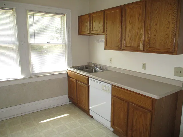 1728 Van Hise Ave — Photo 29