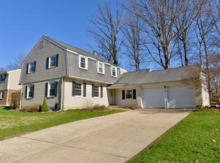 3023 Maple Shade Ln, Wilmington, DE 19810