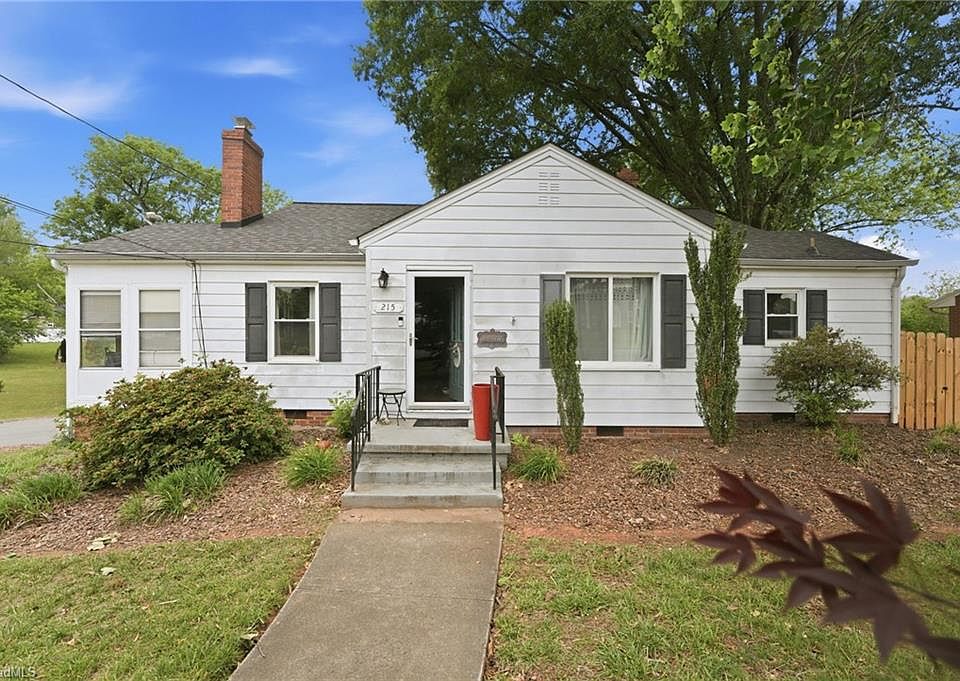 1st image of 215 Home Ave