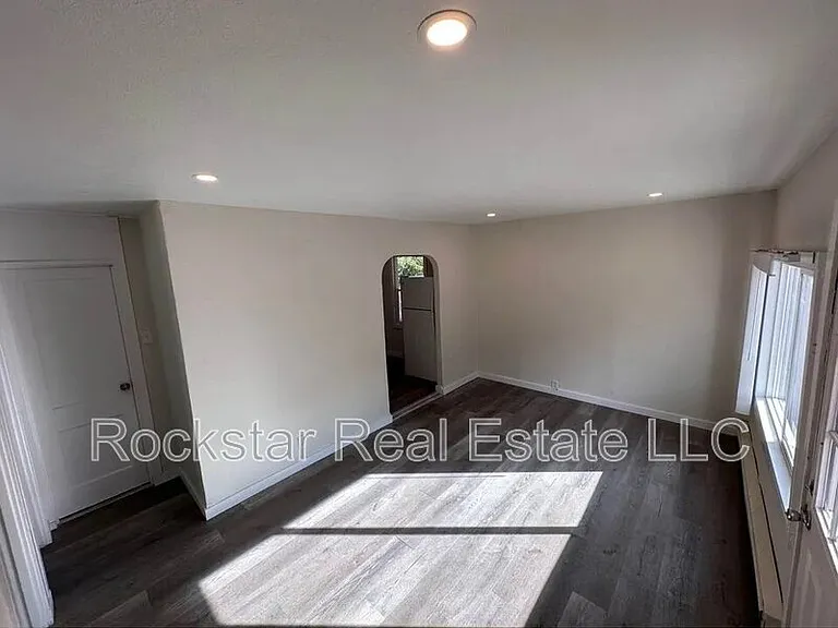 9322 S Cheney Spokane Rd — Photo 14