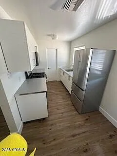 746 W Turney Ave #2 — Photo 4