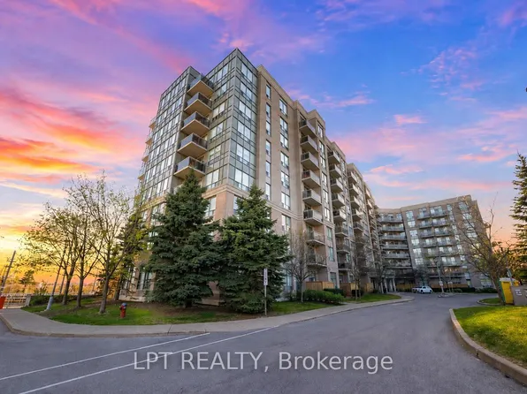 1720 Eglinton Ave E #101, Toronto, ON M4A 2X8