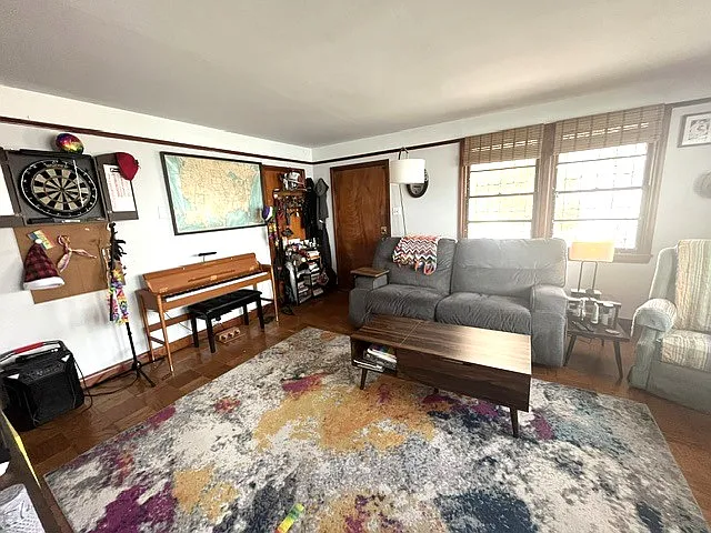 1456 N White St — Photo 3