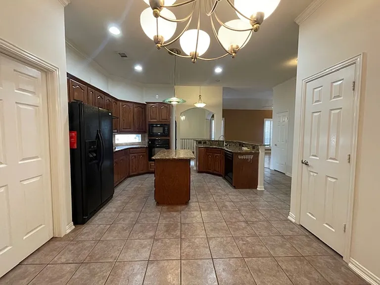 408 Hideaway Ct — Photo 7