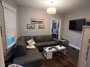 480 Vera Pl #1, Windsor, ON N9A 5W3