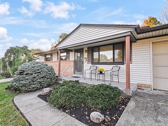 2nd image of 5405 Cleander Dr