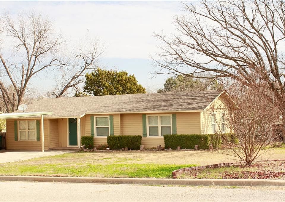 1st image of 203 N Ave S