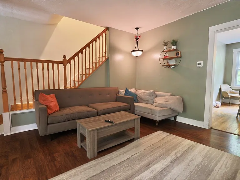 2324 Murray Ave — Photo 15