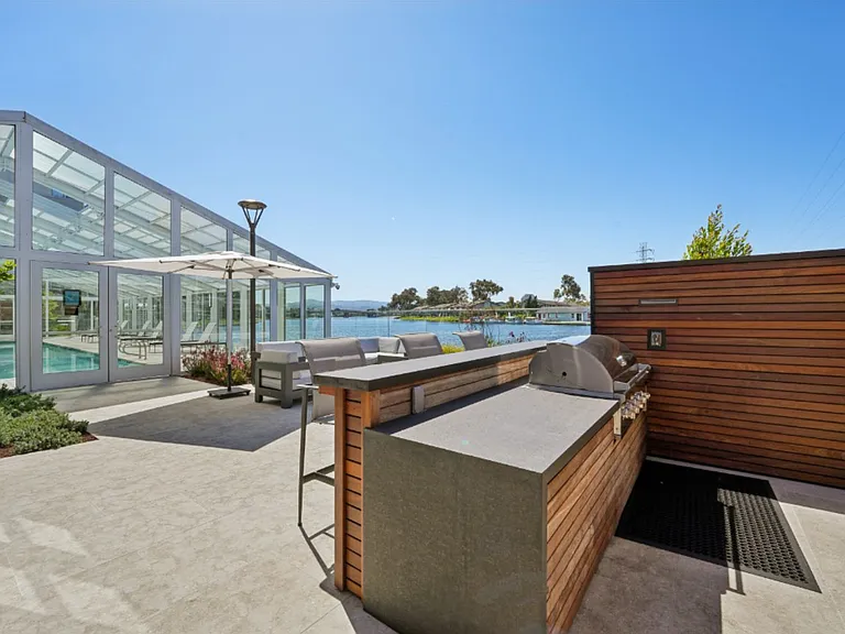 Marlin Cove Apartments — Photo 8