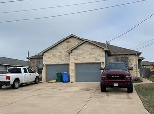 106 Pahala Ct Unit B, Bastrop, TX 78602