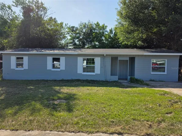 1869 W Freeman Pl, Citrus Springs, FL 34434