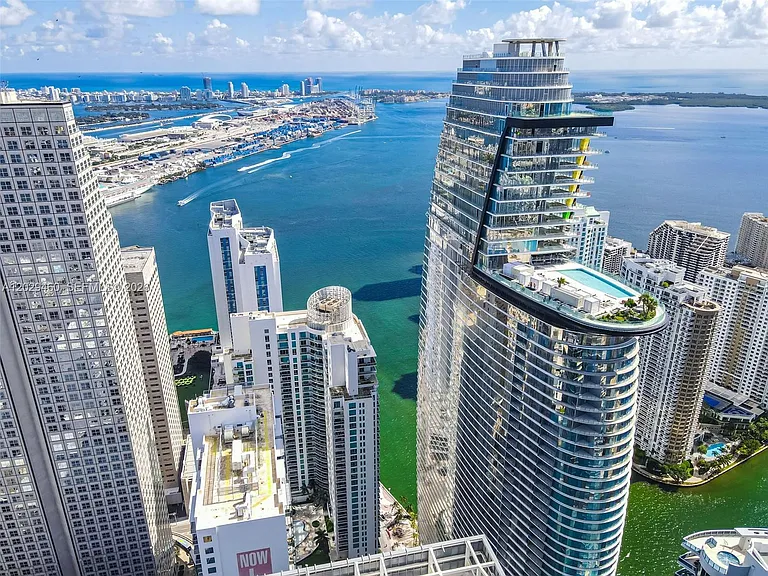 300 S Biscayne Blvd #T-3702 — Photo 27