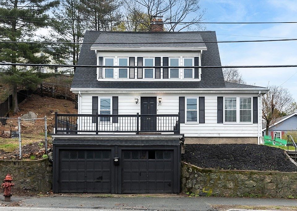 233 Lynnfield St, Lynn, MA 01904 Zillow