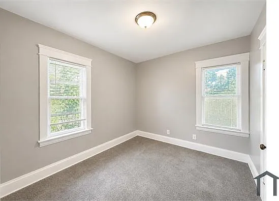 10825 Bryant Ave #2 — Photo 6