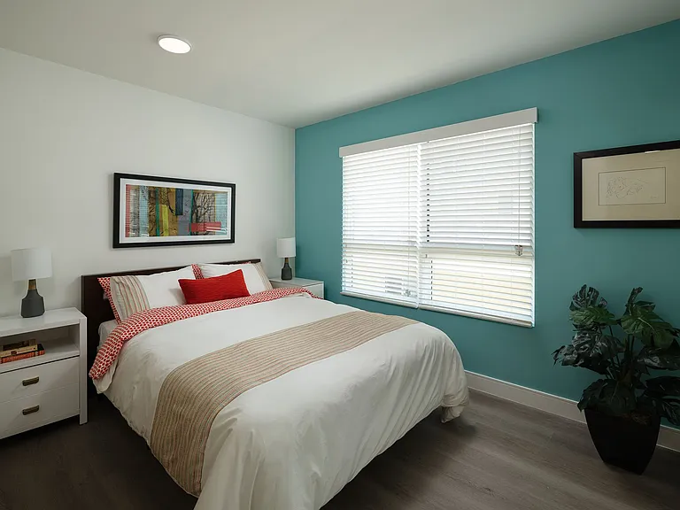 Spacious 2 Bed Townhouses! * Best Koreatown Location * Washer & Dryer * Bidet — Photo 12