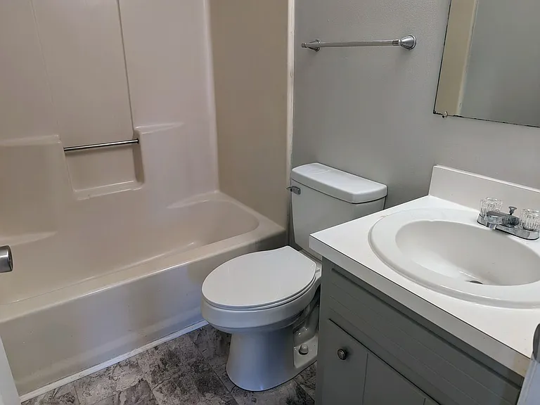 2325 Old Forest Rd — Photo 9