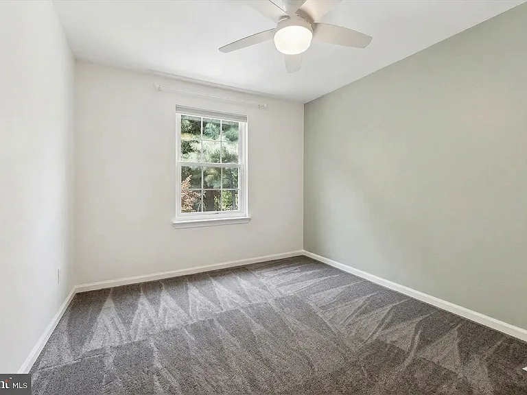 606 Coates Ln #1 — Photo 11