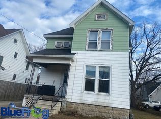 826 Wright St, Oshkosh, WI 54901