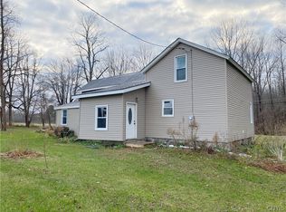 1190 Lamson Rd, Phoenix, NY 13135