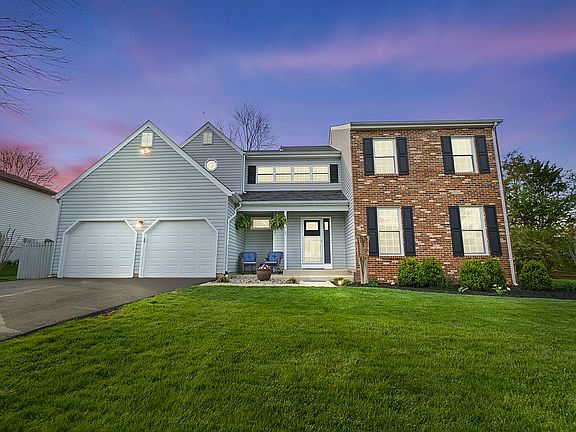 3rd image of 1332 Forty Oaks Dr