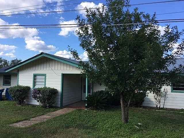 1st image of 1406 Colorado Dr