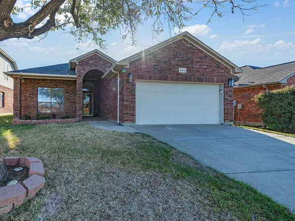 5204 Grayson Ridge Dr, Fort Worth, TX 76179