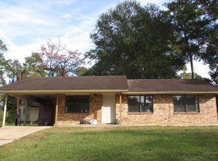 1505 Waterhouse St, Center, TX 75935