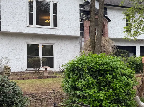 1906 Bonaventure Way, Marietta, GA 30068