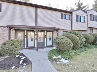 286 Village Ct, Kingston, NY 12401