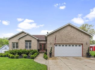824 Yorktown St, Valparaiso, IN 46385
