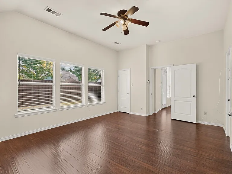 6808 Mason Dr — Photo 19