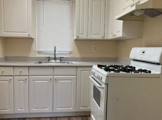 1415 26th St #9, Bakersfield, CA 93301