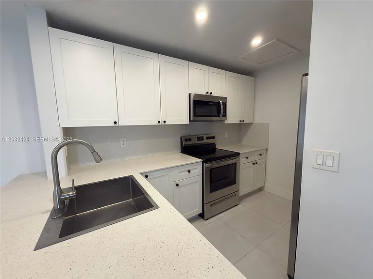 2500 W 67th Pl #21-26 — Photo 10