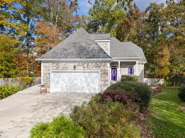 8 Mill Haven Ct, Durham, NC 27713