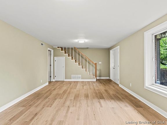 3rd image of 330 State Street
