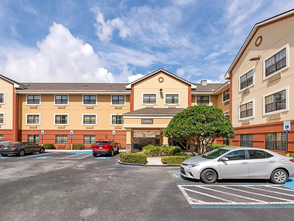 Jacksonville - Lenoir Avenue East