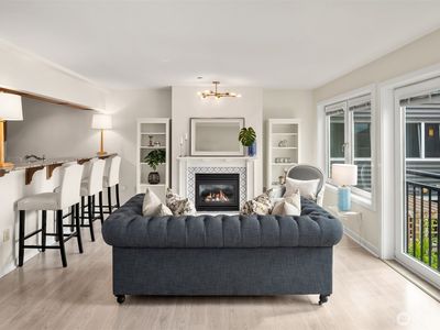 701 1st Avenue N #410, Seattle, WA, 98109